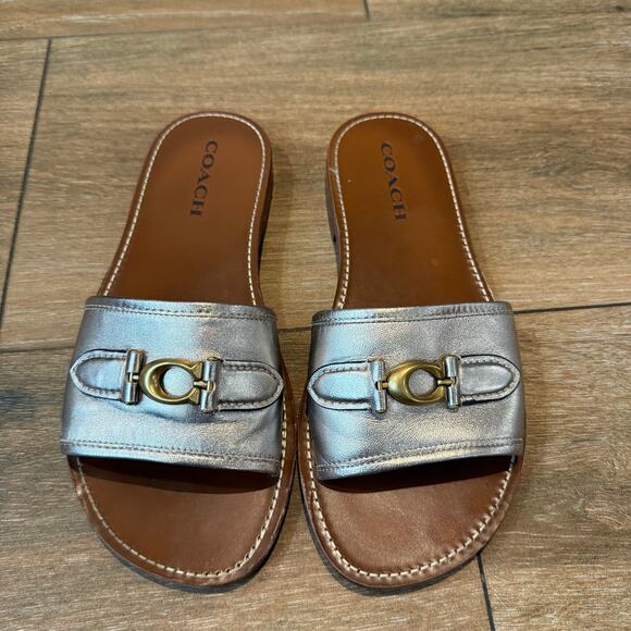 Coach woman’s Metallic Silver Slide Sandals Size 8.5 - Picture 1 of 8